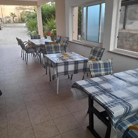 Appartamento In With Sea View, Terrace, Air Conditioning Wifi 3719-1 *